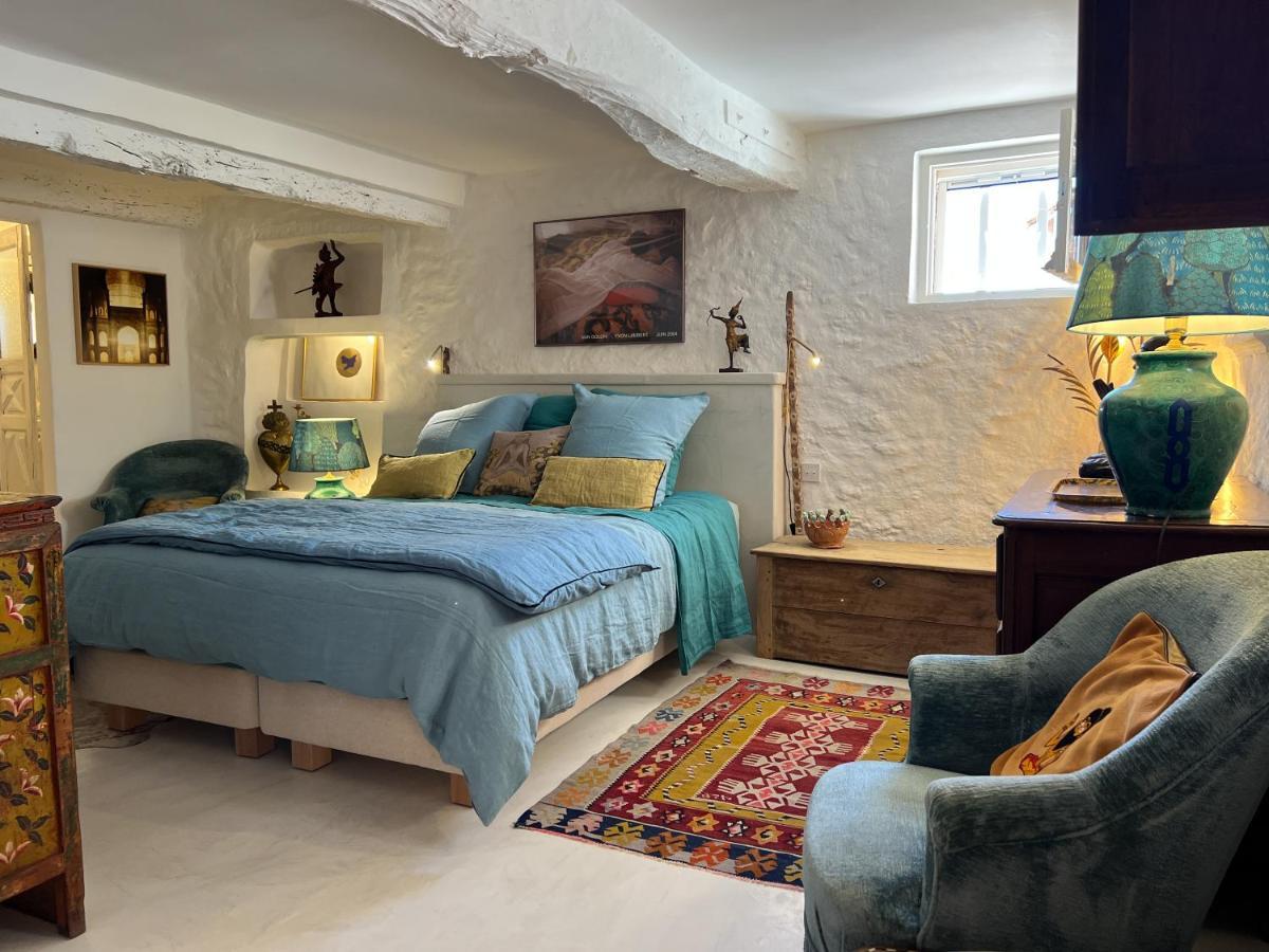 La Gassiniere Bed & Breakfast エクステリア 写真